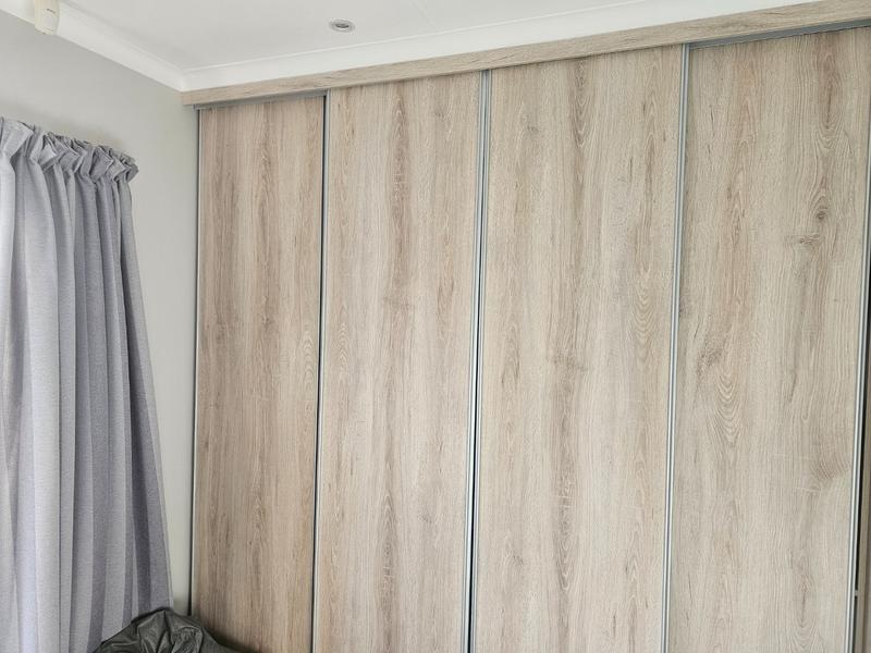 8 Bedroom Property for Sale in Mossel Bay Central Western Cape
